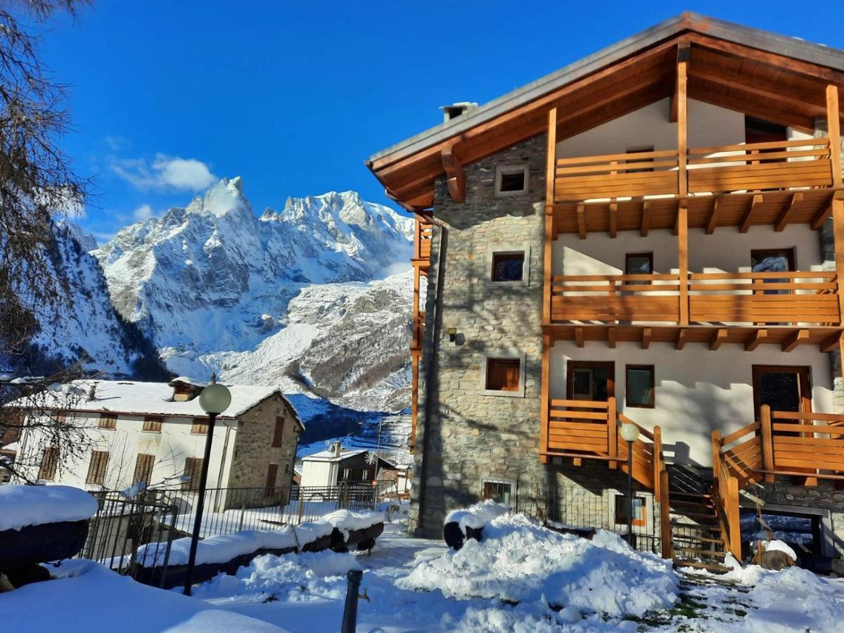 Hotel Aigle Courmayeur Eksteriør billede