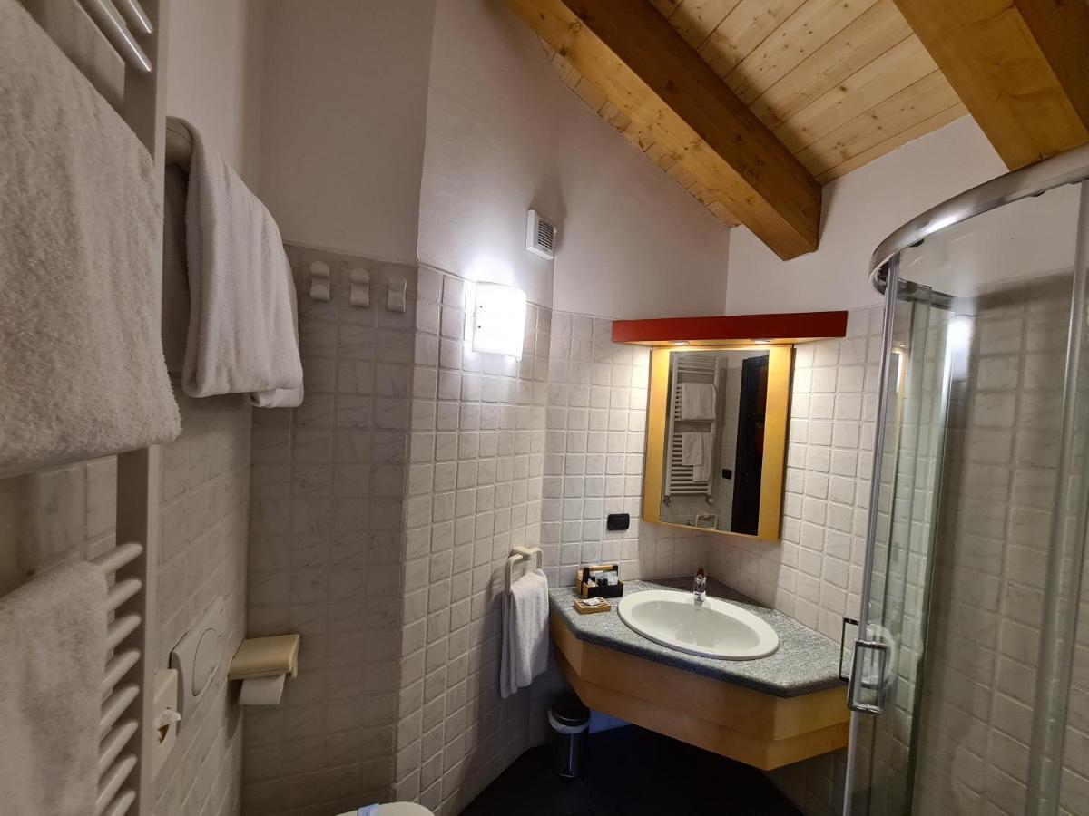 Hotel Aigle Courmayeur Eksteriør billede