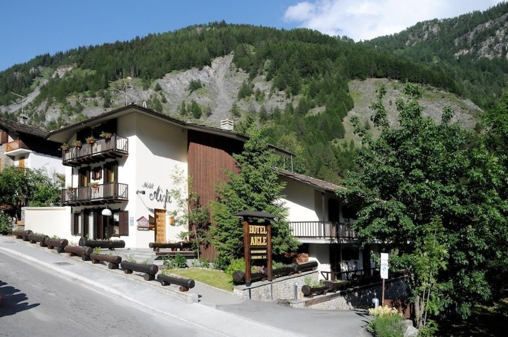 Hotel Aigle Courmayeur Eksteriør billede
